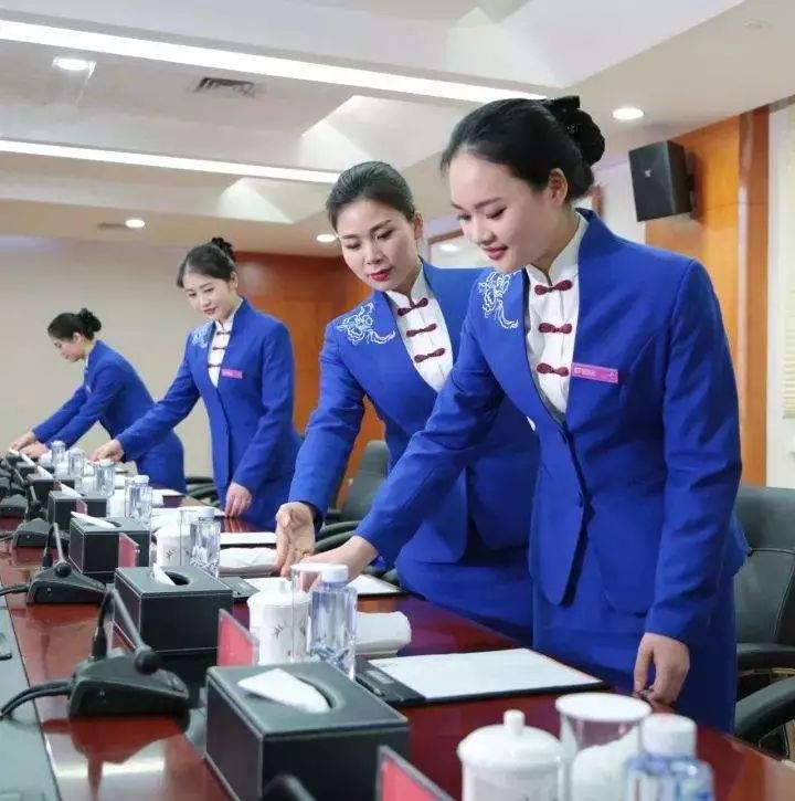 職場(chǎng)必勝之會(huì)務(wù)禮儀——公關(guān)禮儀的實(shí)戰(zhàn)之道